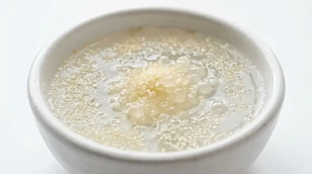 Knox gelatin blooming in cold water — the essential first step for perfect gelatin